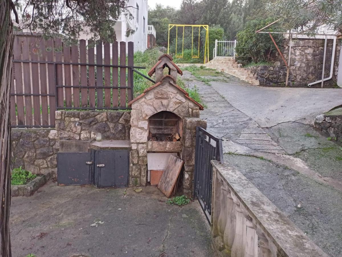Studio Happy Montenegro Krasici Exterior photo