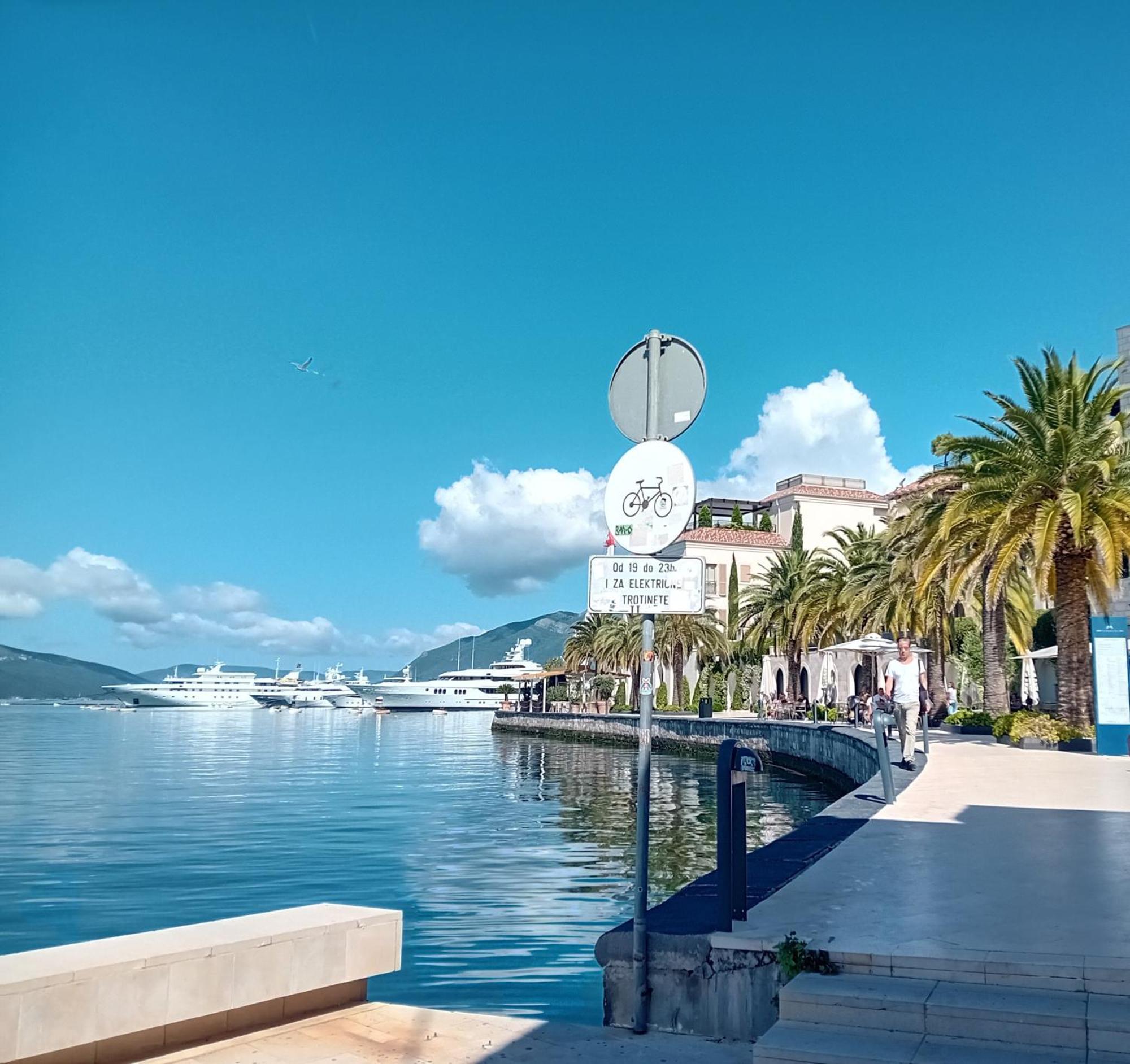 Studio Happy Montenegro Krasici Exterior photo
