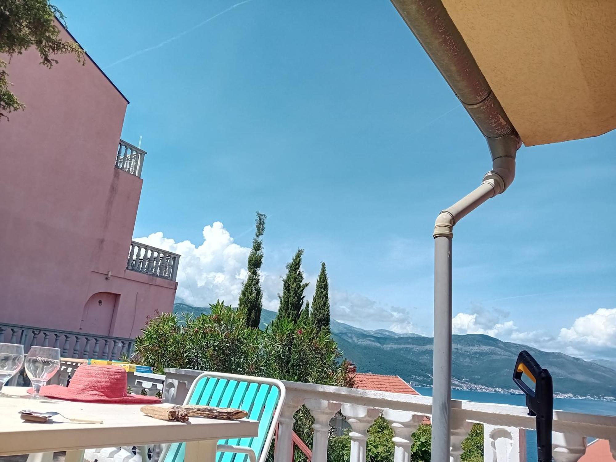 Studio Happy Montenegro Krasici Exterior photo
